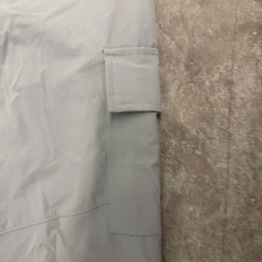 Aeropostale Gray Cargo Jogger Pants
